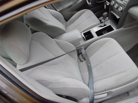 2010  TOYOTA CAMRY LE GRAY 2.5 AT Z19887